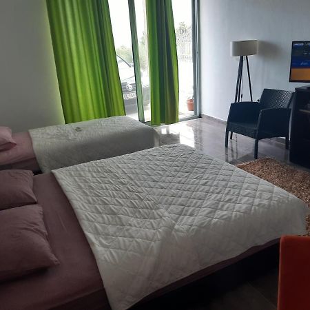 Zara Apartments Ulcinj Ngoại thất bức ảnh