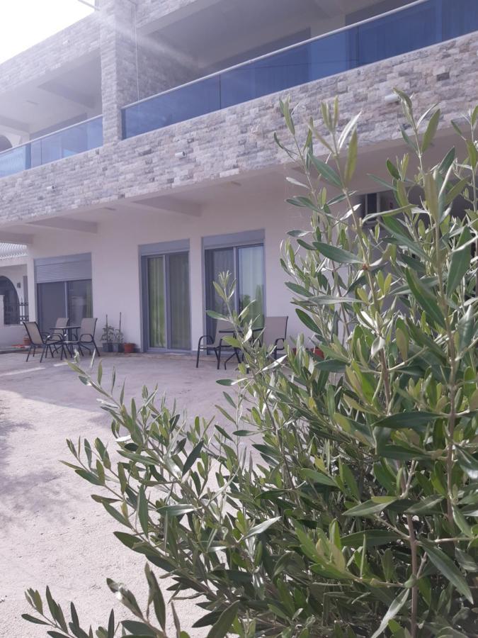 Zara Apartments Ulcinj Ngoại thất bức ảnh