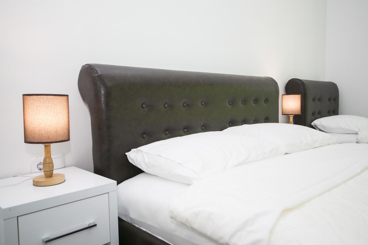 Zara Apartments Ulcinj Ngoại thất bức ảnh