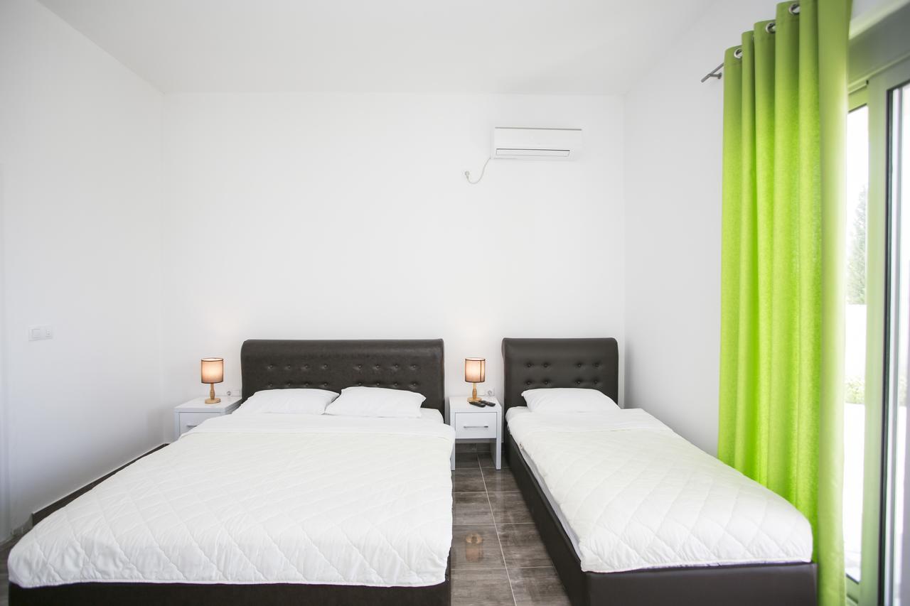 Zara Apartments Ulcinj Ngoại thất bức ảnh